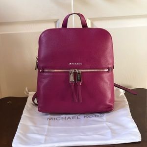 Michael Kors Rhea Medium Slim Backpack